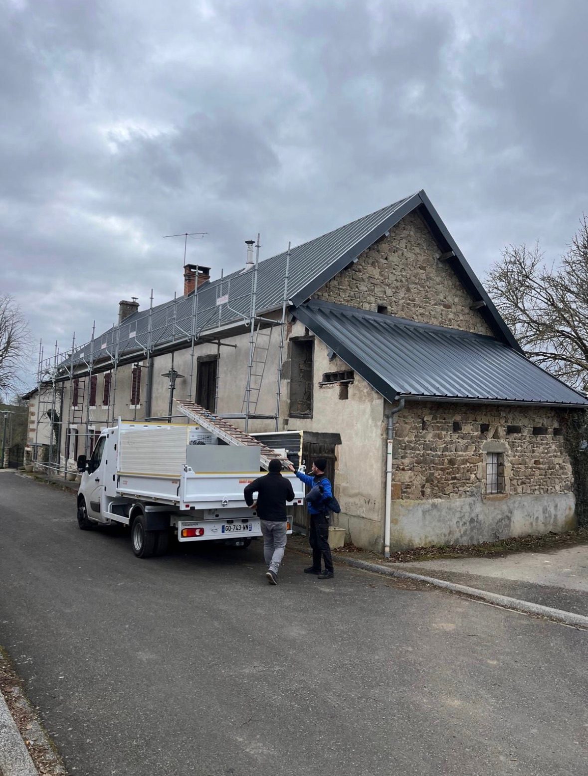 Couverture en ardoise, chantier mené par Toiture Charpente