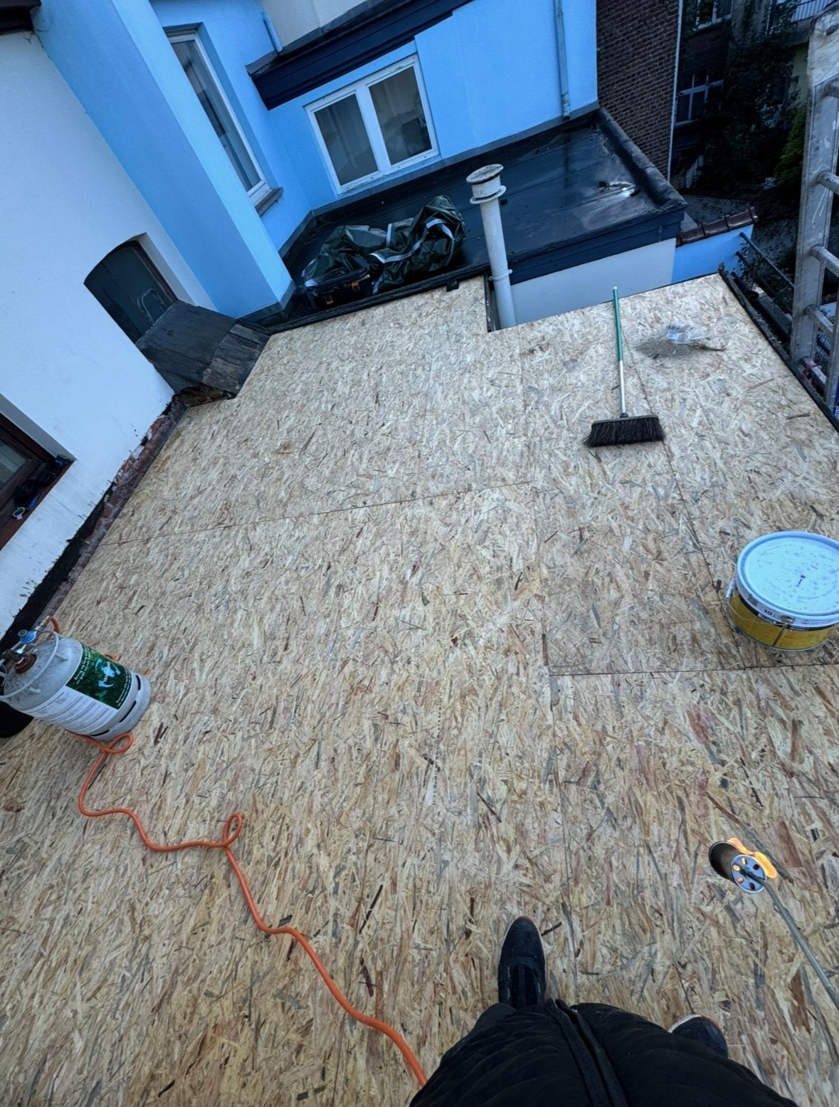 Toiture-terrasse et étanchéité, chantier mené par Toiture Charpente