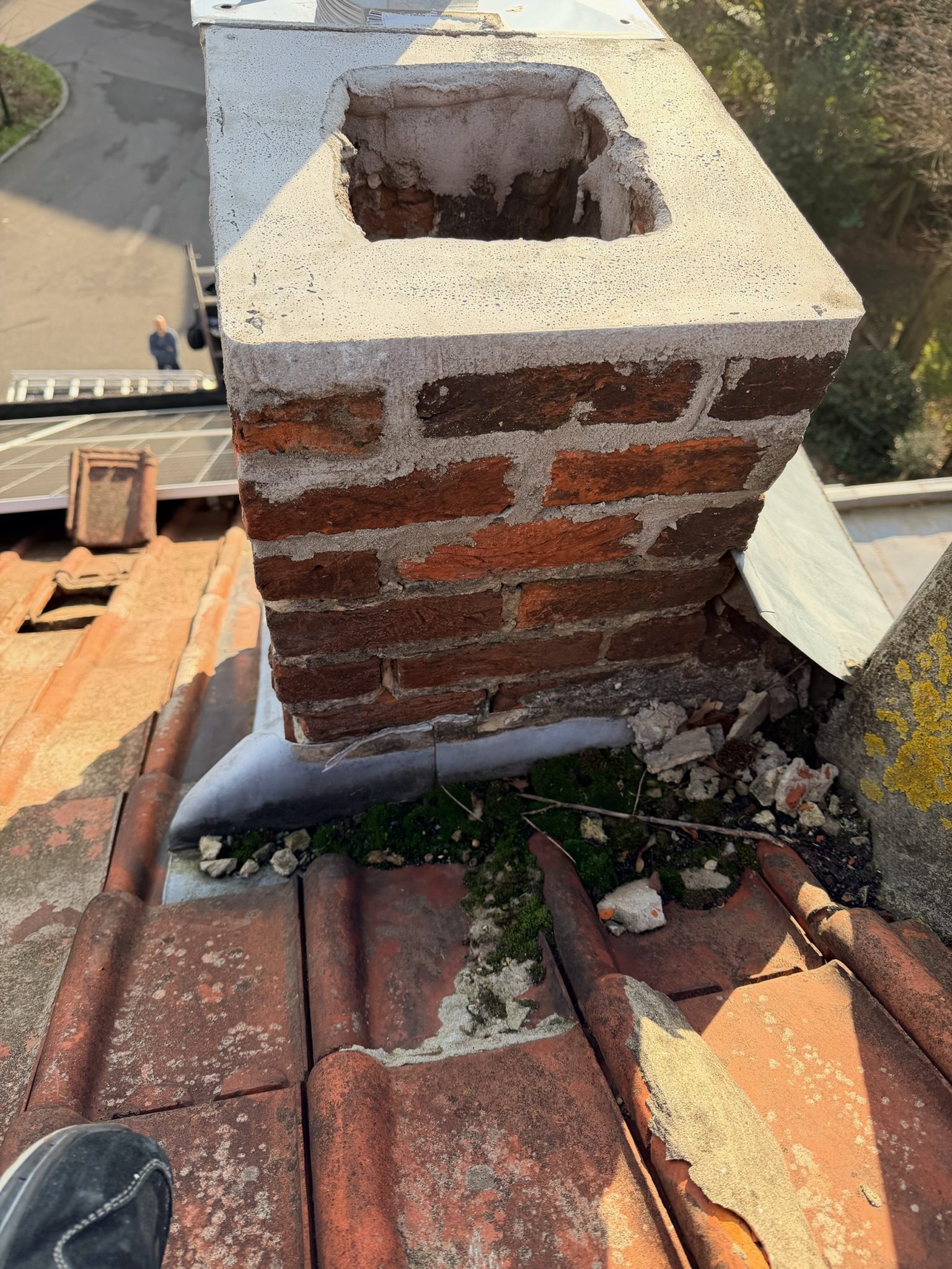 Souche de cheminée et solin, chantier mené par Toiture Charpente