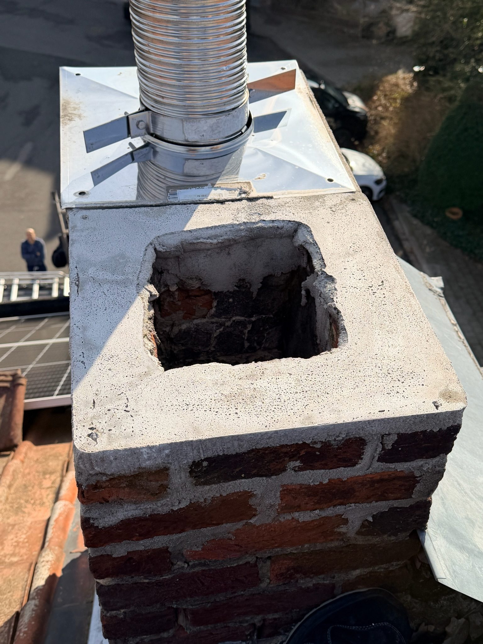 Souche de cheminée et solin, chantier mené par Toiture Charpente