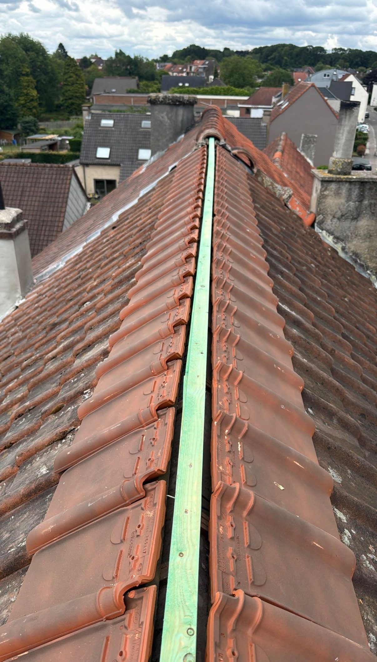 Gouttière, chéneau et noue en zinc, chantier mené par Toiture Charpente