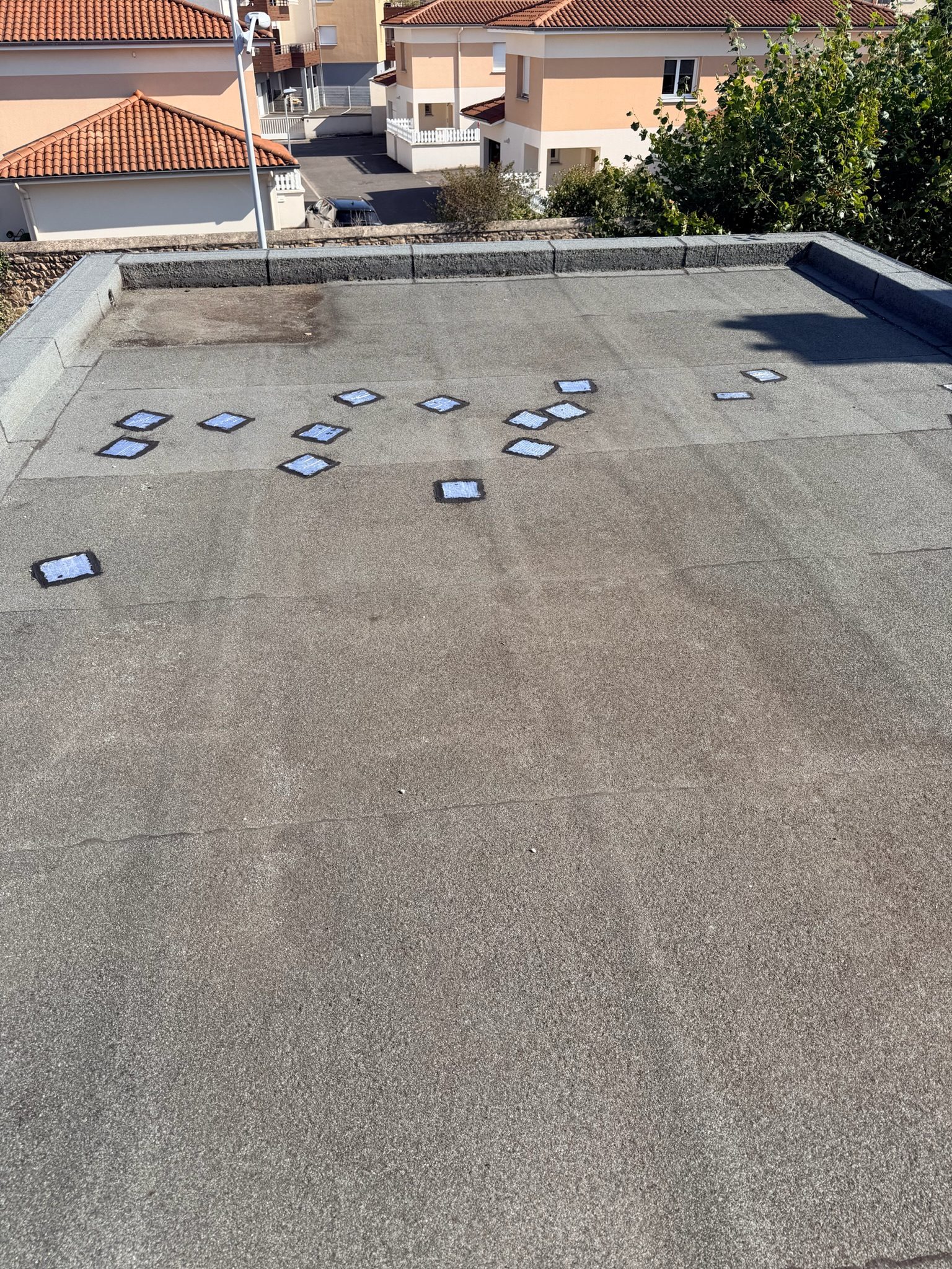 Toiture-terrasse et étanchéité, chantier mené par Toiture Charpente