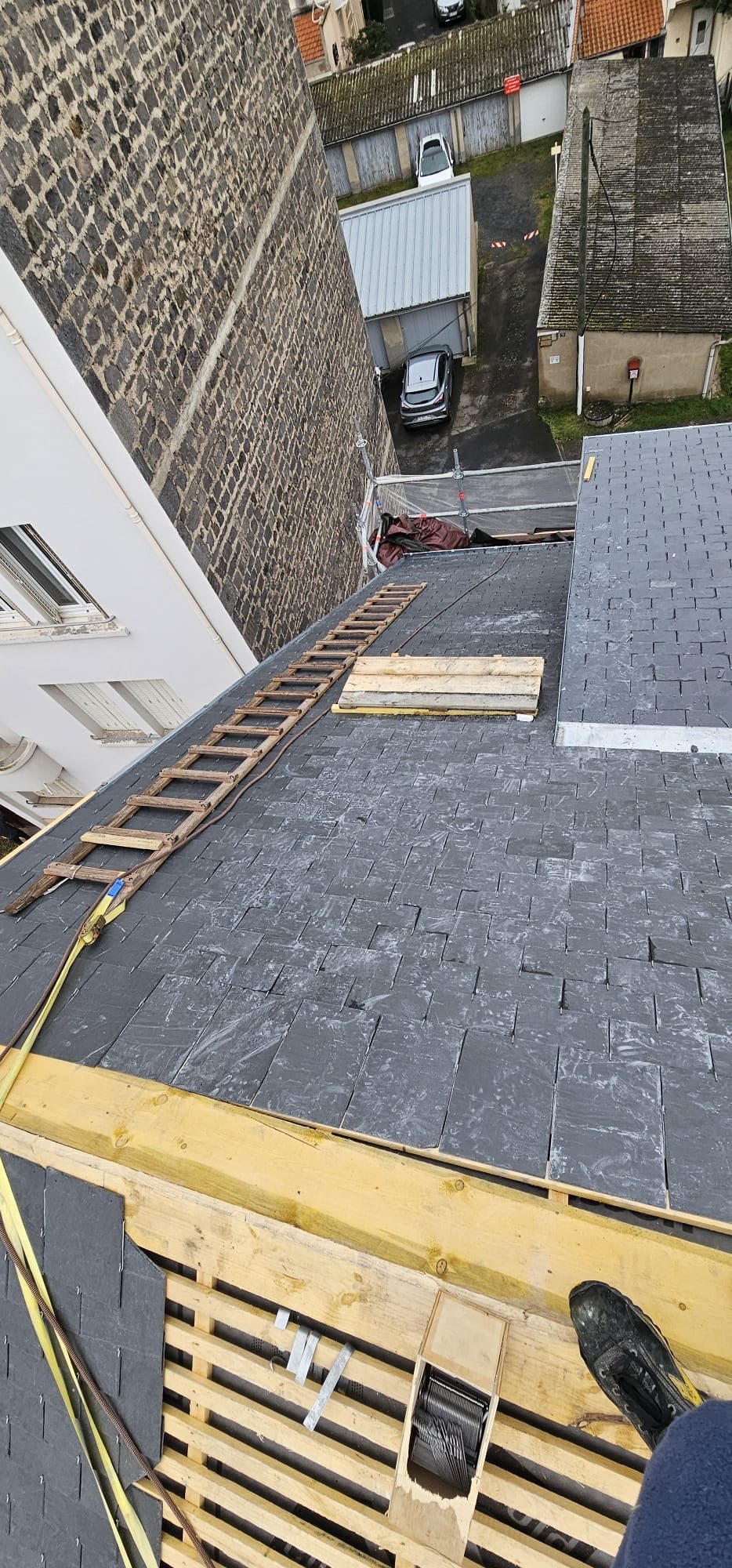 Couverture en zinc à joint debout, chantier mené par Toiture Charpente