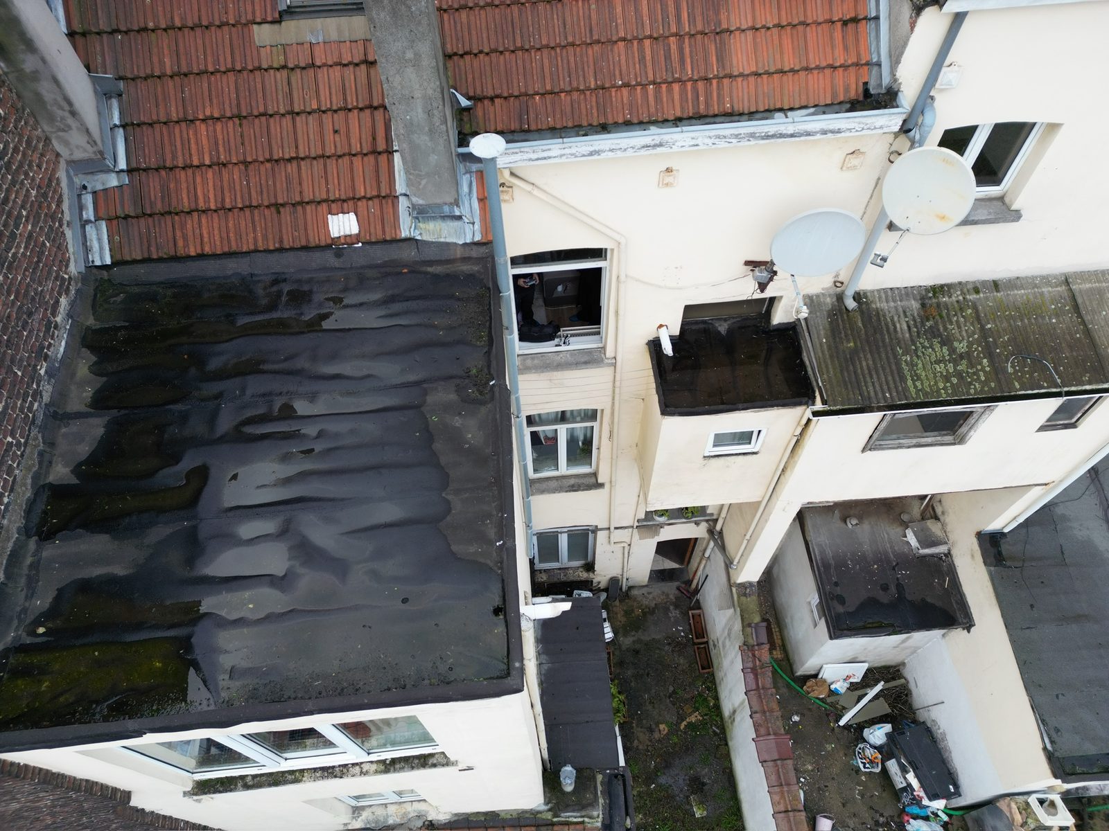 Toiture vue du ciel, chantier mené par Toiture Charpente
